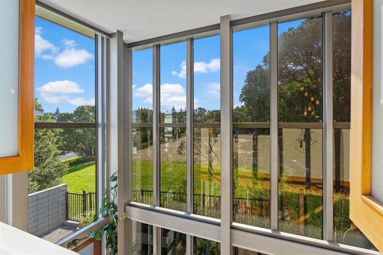 Photo of property in 135 Beach Road, Castor Bay, Auckland, 0620
