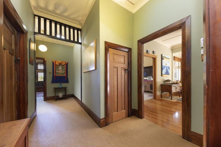 Photo of property in 27 Jubilee Avenue, Devonport, Auckland, 0624