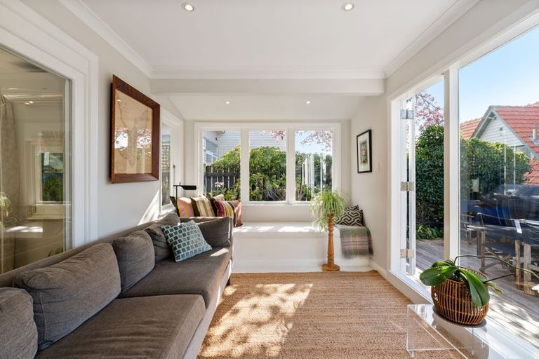 Photo of property in 33 Wade Street, Wadestown, Wellington, 6012