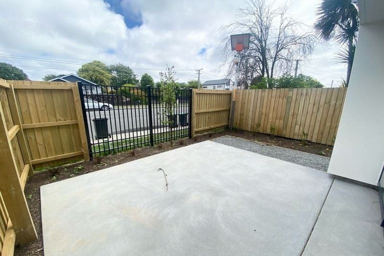 Photo of property in 2/24 Bolton Avenue, Spreydon, Christchurch, 8024