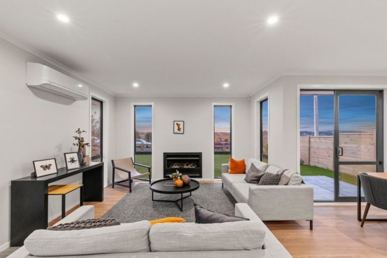 Photo of property in 1 Kia Kaha Drive, Snells Beach, 0920