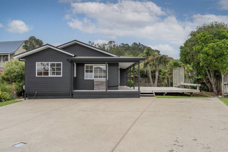 Photo of property in 120 Pepe Road, Tairua, 3508
