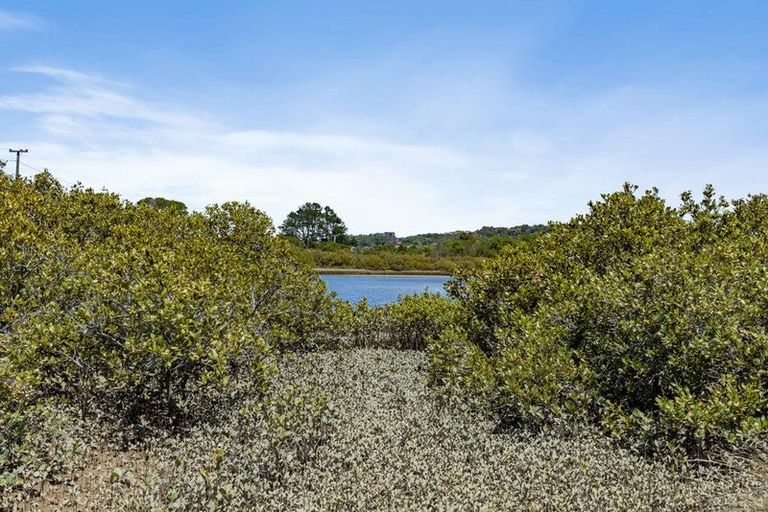 Photo of property in 4 Thelma Road, Mangawhai Heads, Mangawhai, 0505