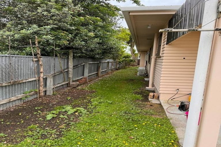 Photo of property in 18 Park Road, West End, Palmerston North, 4412