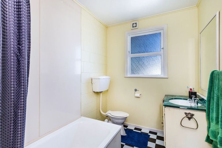 Photo of property in 1 Tawa Street, Hilltop, Taupo, 3330