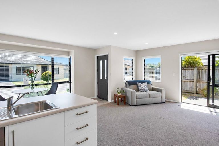 Photo of property in Georgia Estate, 14/3 Georgia Grove, Paraparaumu, 5032