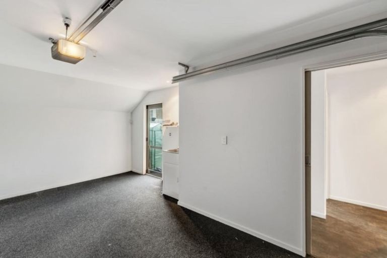 Photo of property in 2/450 Barbadoes Street, Edgeware, Christchurch, 8013