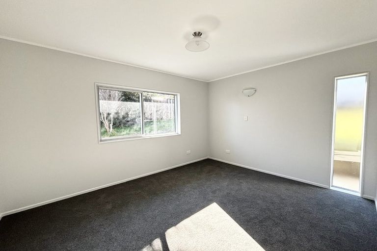 Photo of property in 15b Cypress Drive, Maungaraki, Lower Hutt, 5010