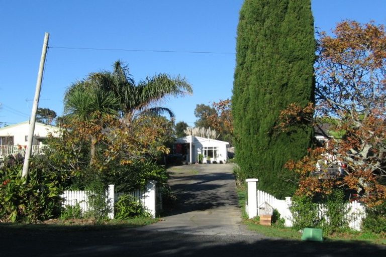 Photo of property in 33 Beachlands Road, Beachlands, Auckland, 2018