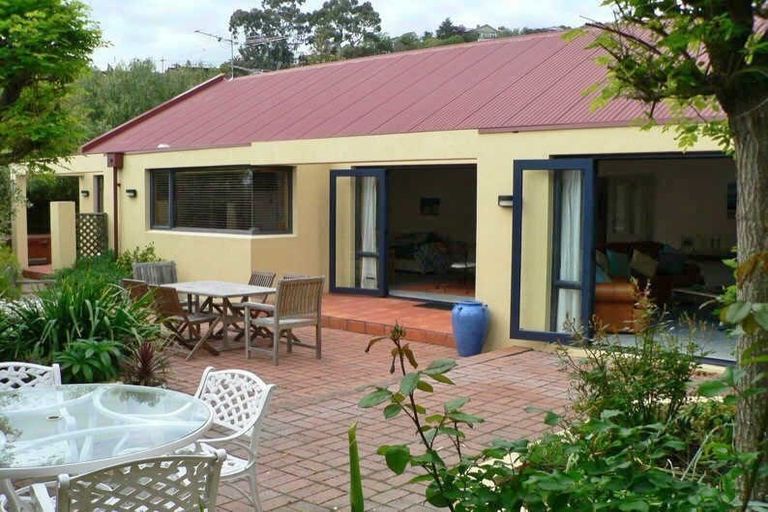 Photo of property in 28a Augusta Street, Redcliffs, Christchurch, 8081