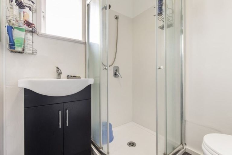 Photo of property in 4 Viola Place, Papakura, 2110