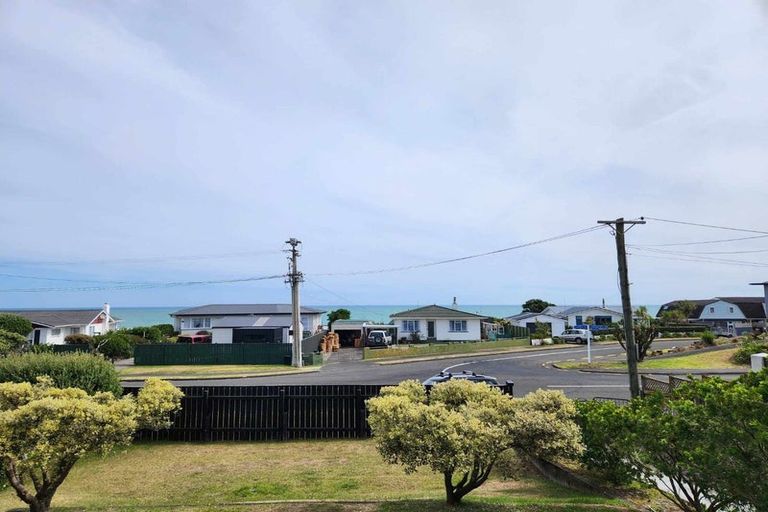 Photo of property in 178 Karaka Street, Castlecliff, Whanganui, 4501
