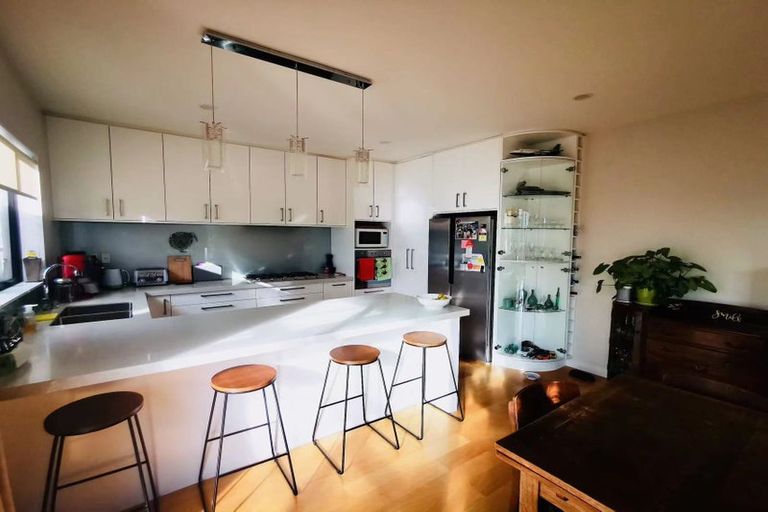 Photo of property in 14 Pohue Avenue, Huapai, Kumeu, 0810