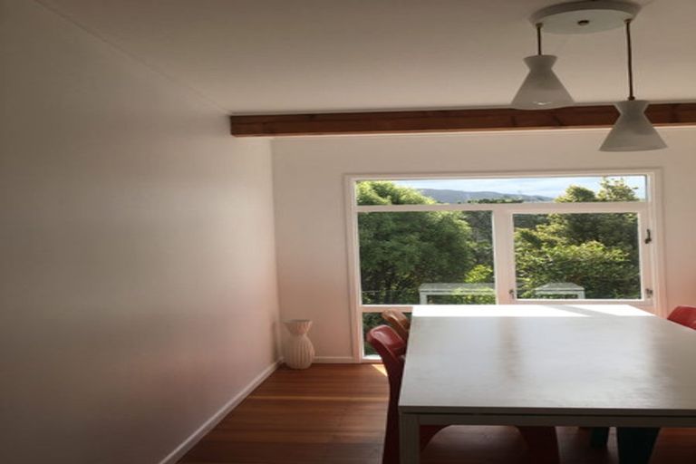 Photo of property in 135 Mairangi Road, Wilton, Wellington, 6012