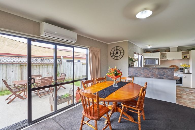 Photo of property in 87 Parnell Heights, Kelvin Grove, Palmerston North, 4414