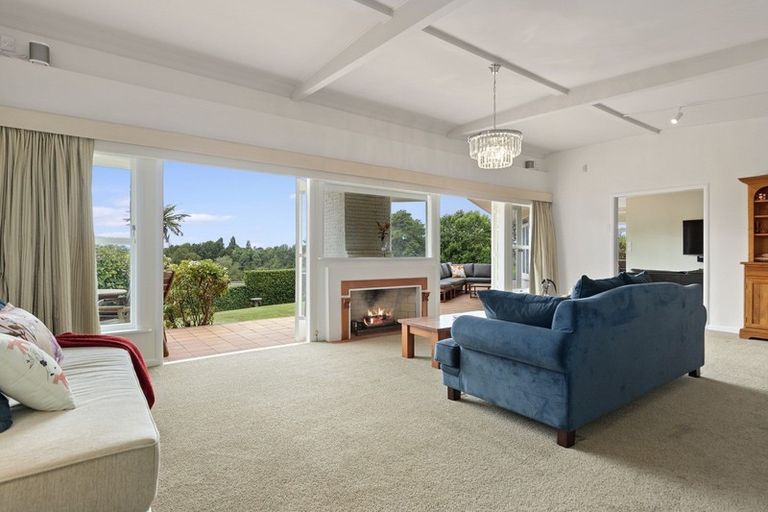 Photo of property in 94 Braid Road, St Andrews, Hamilton, 3200