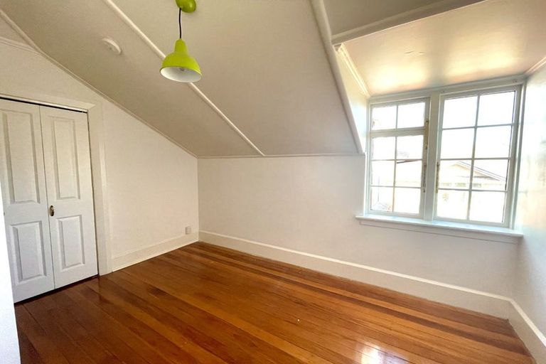 Photo of property in 47 Moana Crescent, Musselburgh, Dunedin, 9013