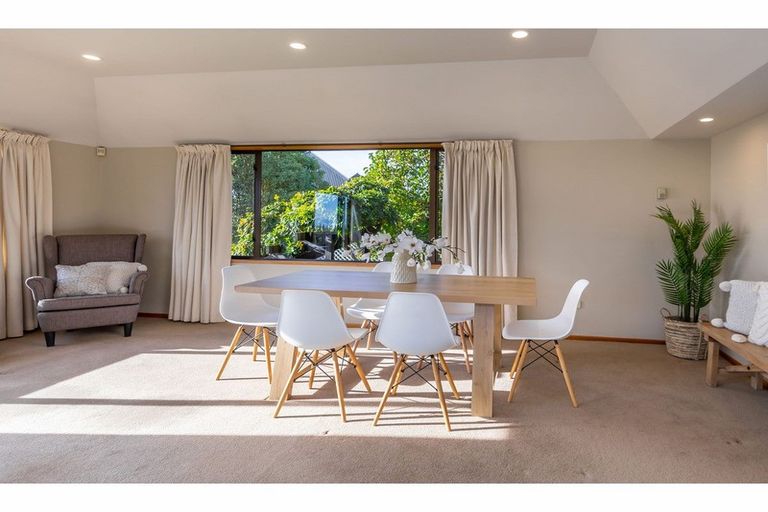 Photo of property in 9 Amherst Place, Cashmere, Christchurch, 8022