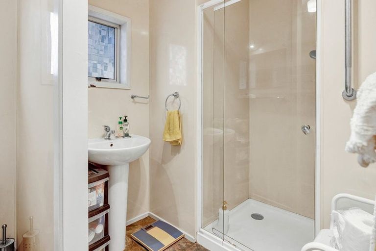 Photo of property in 15 Grey Street, Hawera, 4610