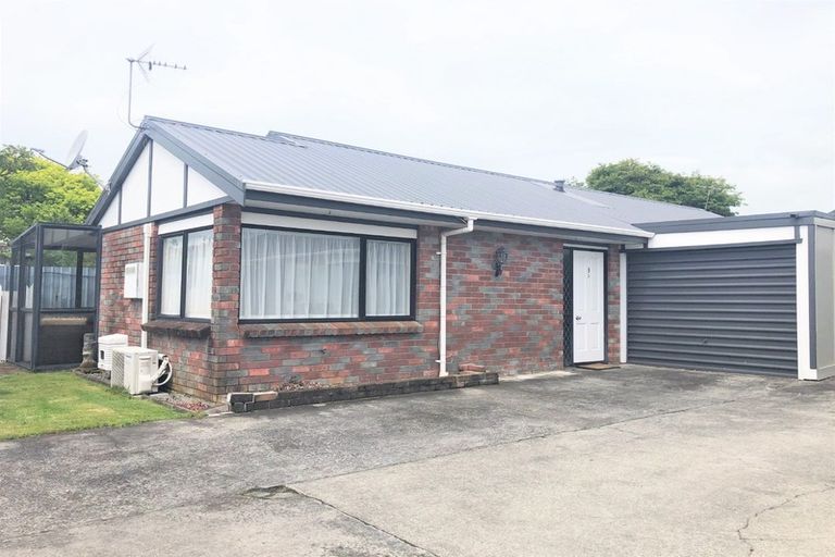 Photo of property in 1/217 Coronation Avenue, Welbourn, New Plymouth, 4310