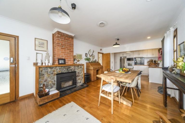 Photo of property in 98a Limbrick Street, Terrace End, Palmerston North, 4410