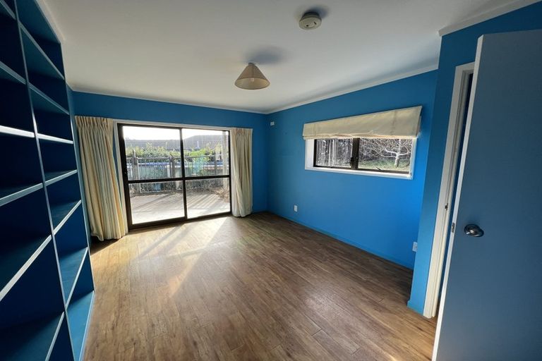 Photo of property in 10 Markham Place, Bucklands Beach, Auckland, 2012