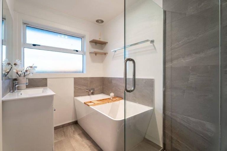 Photo of property in 58 Teesdale Street, Burnside, Christchurch, 8053