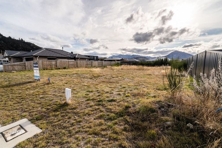 Photo of property in 6 Mallard Street, Albert Town, Wanaka, 9305