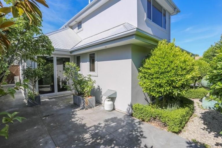 Photo of property in 14 Rimu Street, Riccarton, Christchurch, 8041