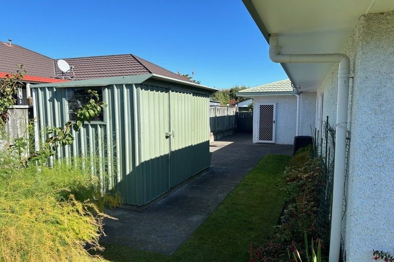 Photo of property in 11 Kingsgate Avenue, Havelock North, 4130