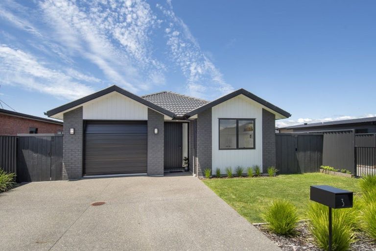 Photo of property in 3 Pioneer Crescent, Omokoroa, 3114