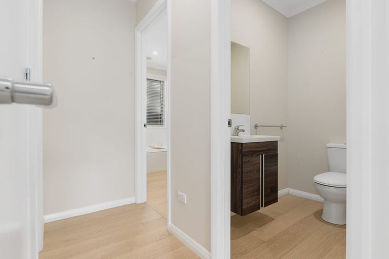 Photo of property in 64 Roy Hilton Drive, Flagstaff, Hamilton, 3210