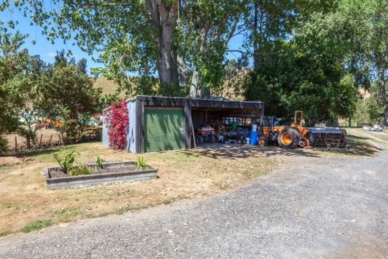 Photo of property in 2121a Waihi Whangamata Road, Whiritoa, Whangamata, 3691