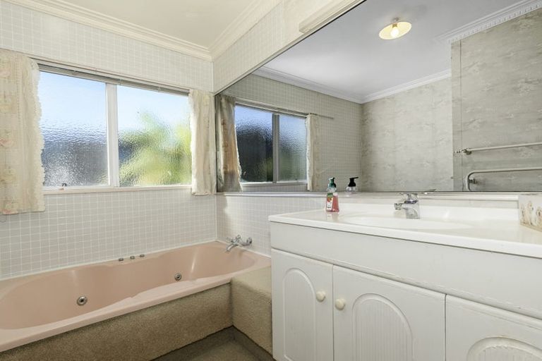 Photo of property in 86 Maungawhare Place, Otumoetai, Tauranga, 3110