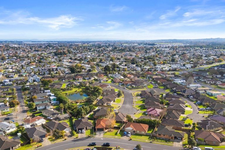 Photo of property in 185 Keri Vista Rise, Papakura, 2110