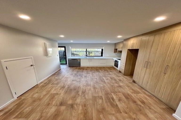 Photo of property in 11 Tima Lane, Mangere Bridge, Auckland, 2022