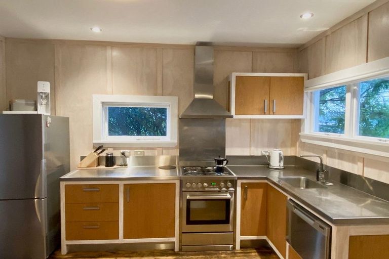 Photo of property in 5 Winchester Street, Lyttelton, 8082