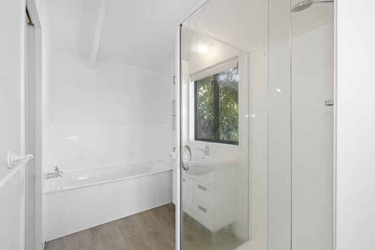 Photo of property in 241 Wallace Road, Koputaroa, Levin, 5571