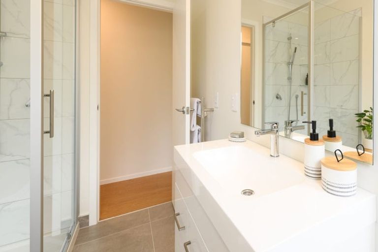 Photo of property in 2 Ropata Te Ao Way, Otaki, 5512