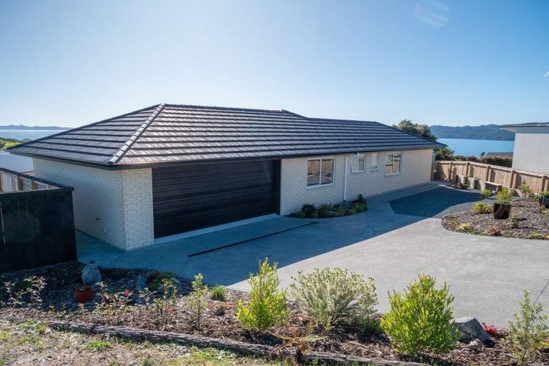 Photo of property in 22 Midgard Road, Coopers Beach, 0420