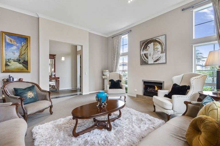 Photo of property in 58 Coachman Drive, Flat Bush, Auckland, 2016