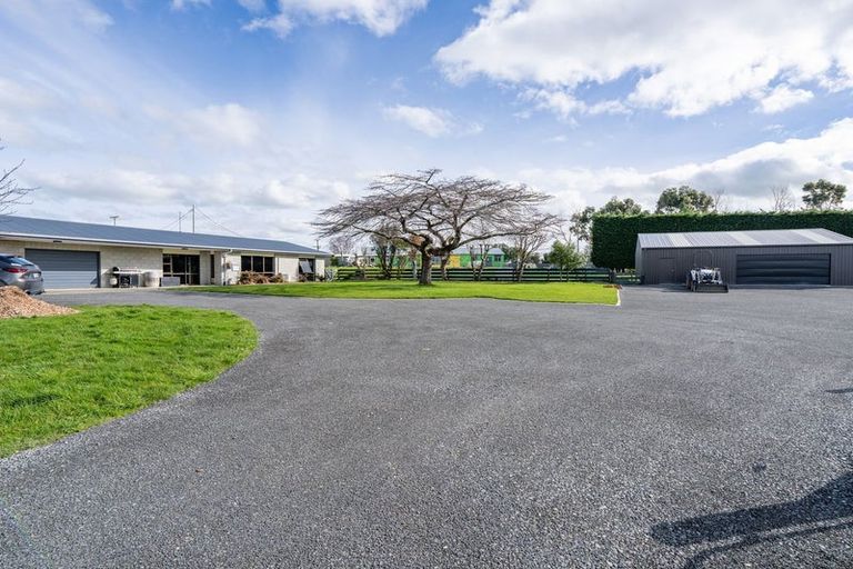 Photo of property in 73 Flora Road East, Makarewa, Invercargill, 9876
