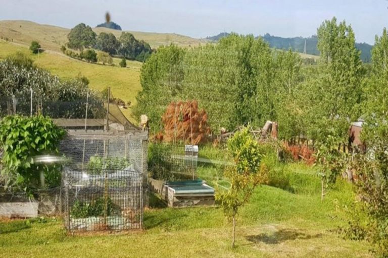 Photo of property in 47 Tavinor Road, Otaika, Whangarei, 0170