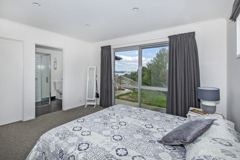 Photo of property in 17 Derwin Lane, Parua Bay, Whangarei, 0174