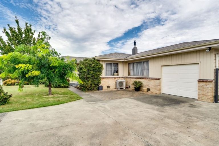 Photo of property in 29 James Foley Avenue, Pirimai, Napier, 4112