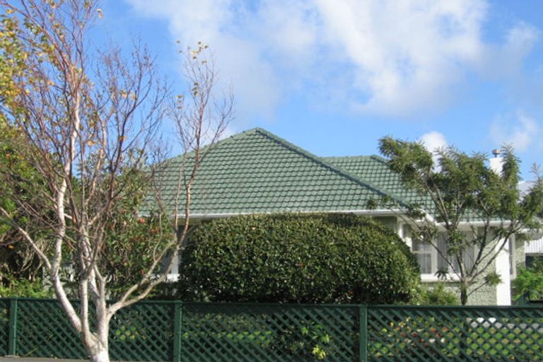 Photo of property in 4 Barraud Street, Avalon, Lower Hutt, 5011