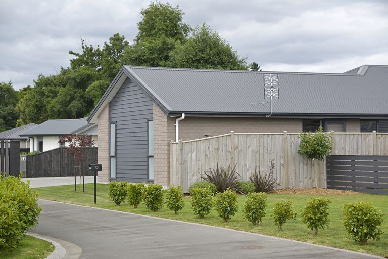 Photo of property in 72 Feist Street, Carterton, 5713