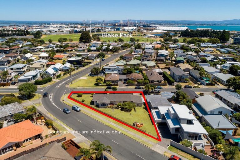 Photo of property in 35 Valley Road, Mount Maunganui, 3116