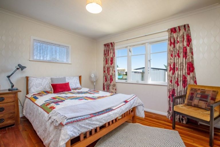 Photo of property in 52 Gawler Street, Te Horo Beach, Otaki, 5581