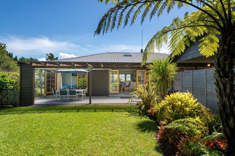 Photo of property in 208 Albany Heights Road, Albany Heights, Albany, 0792